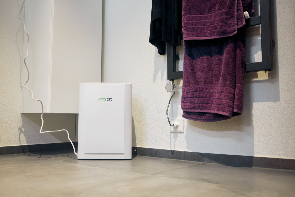 ecoQ DryAir 12L Luftentfeuchter in modernem Design mit Hygrostat und 2.5 l Behältervolumen