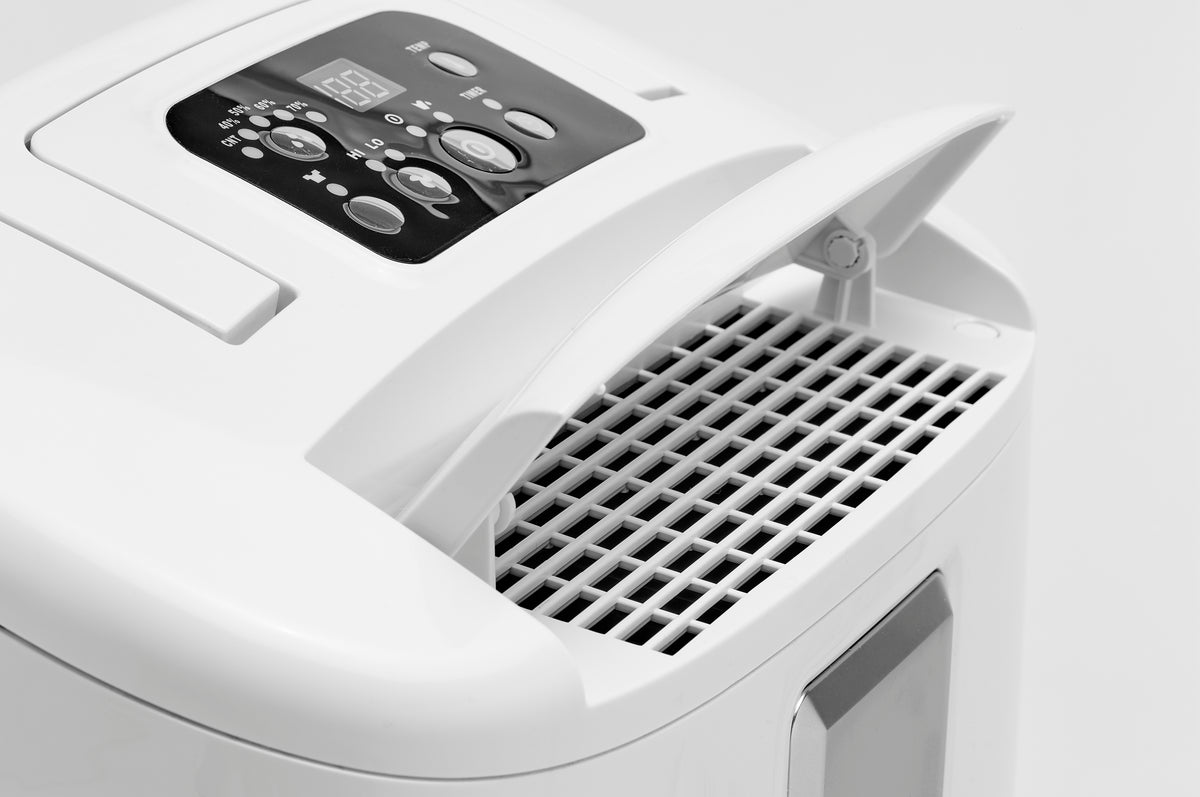 ecoQ DryAir 20L Luftentfeuchter mit Hygrostat und 5L Wassertank für optimale Feuchtigkeitsregulierung.