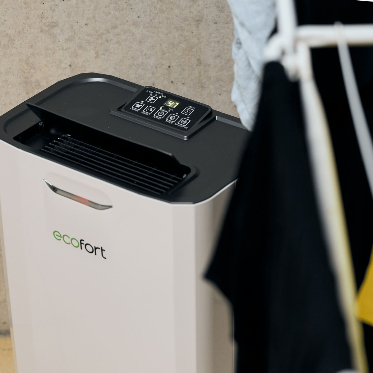 ecoQ DryAir 9L steady Luftentfeuchter mit Hygrostat, für bis zu 50 m², 5 Betriebsstufen und 3 Ventilationsstufen.