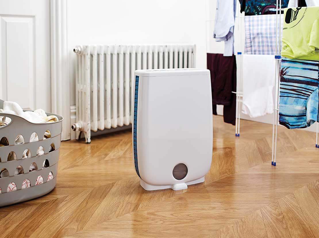 Meaco DD8L Luftentfeuchter mit Hygrostat, 3 Betriebsstufen, 2 l Behältervolumen, kompaktes Design.